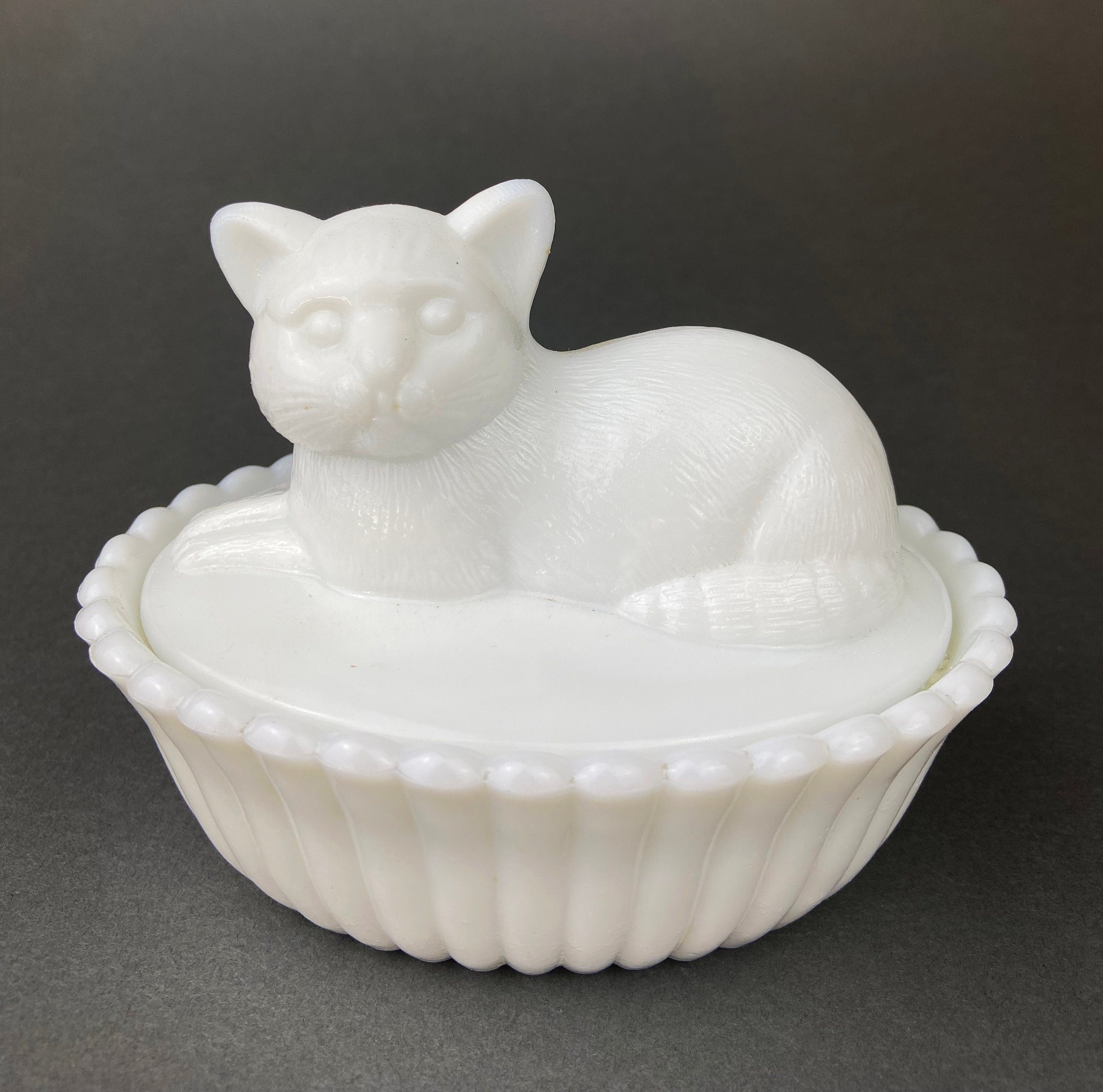 Vintage Westmoreland Milk Glass Cat Covered Dish. Trinket Condiment Serving Dish. Bath Display. Reticulated Lacey Edge. Gift for Cat Lover.